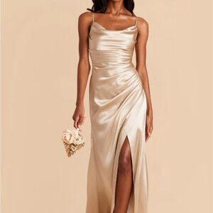 LYDIA DRESS, BRIDESMAID DRESS Medium
SHINY SATIN NEUTRAL CHAMPAGNE